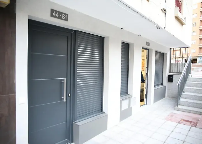 E&r-1 Plaza Espana Apartment *